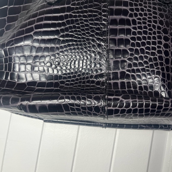 Oscar de la Renta Black Crocodile-Embossed Tote - Picture 5 of 16
